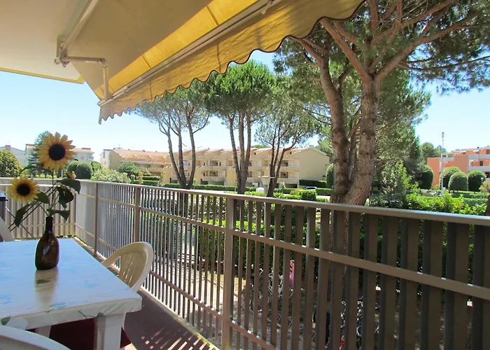 Enjoy Our In A Pool Paradise Apartment *